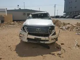 أنواع السيارات المصدومة وتأثيرها على السعر